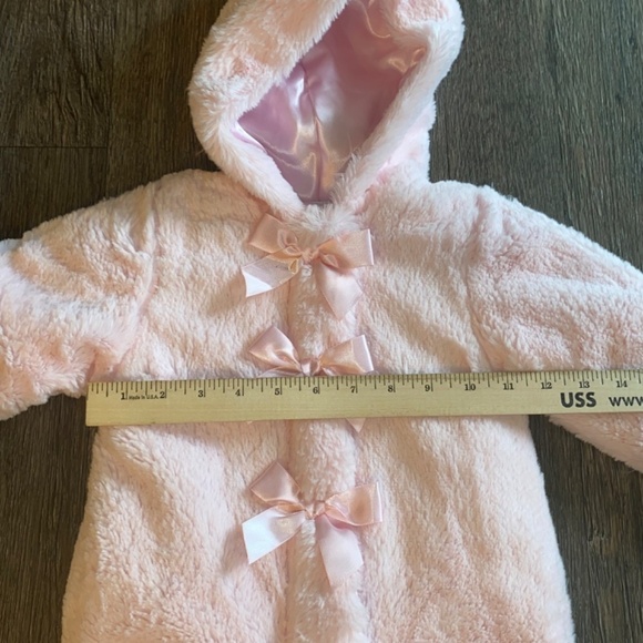 First Impressions Snow Suit size 6/9 months - Picture 3 of 9